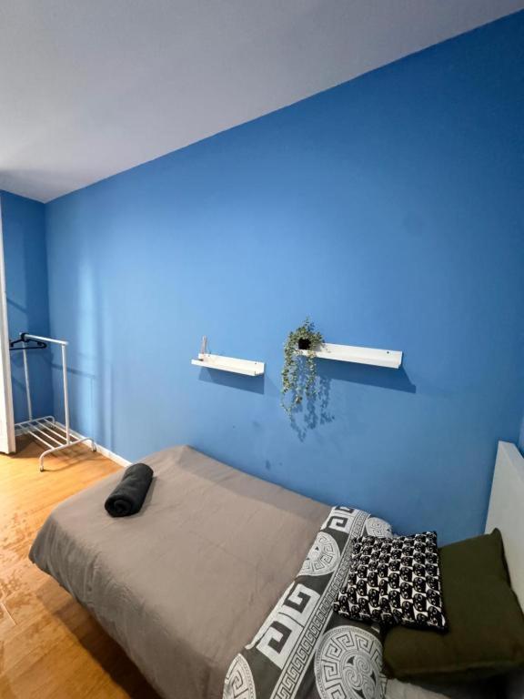 Rooms In Spacious Apartment In City Center バルセロナ エクステリア 写真