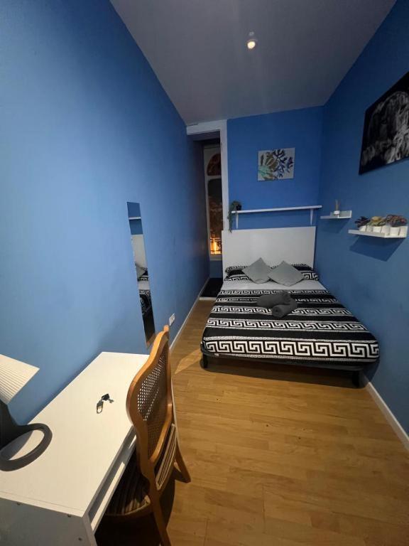 Rooms In Spacious Apartment In City Center バルセロナ エクステリア 写真